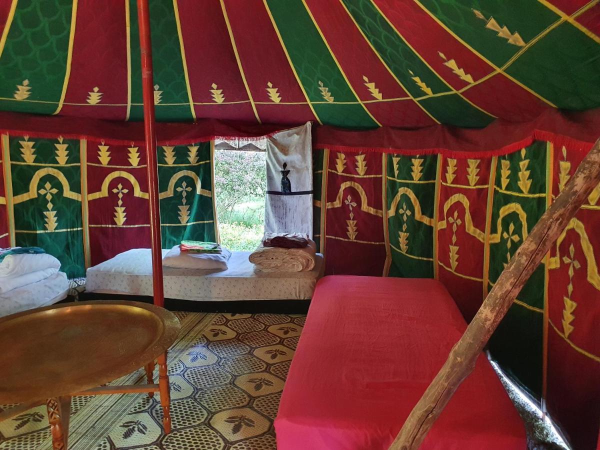 Hotel L'Alternatif Huriel Zewnętrze zdjęcie