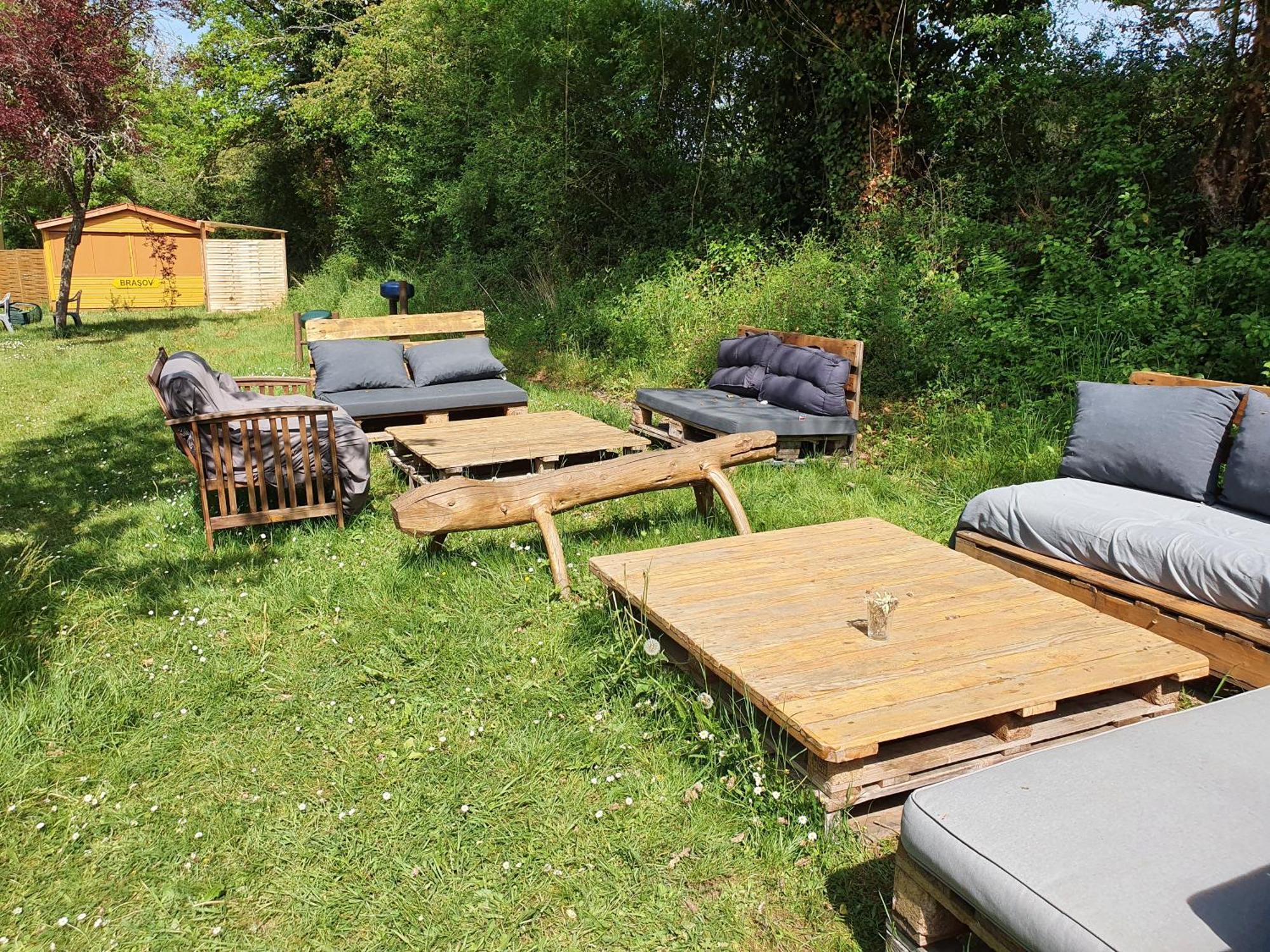 Hotel L'Alternatif Huriel Zewnętrze zdjęcie